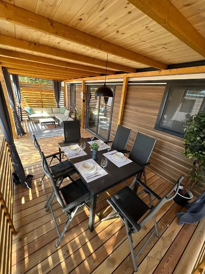 Mobile Home La Vida Biograd Na Moru