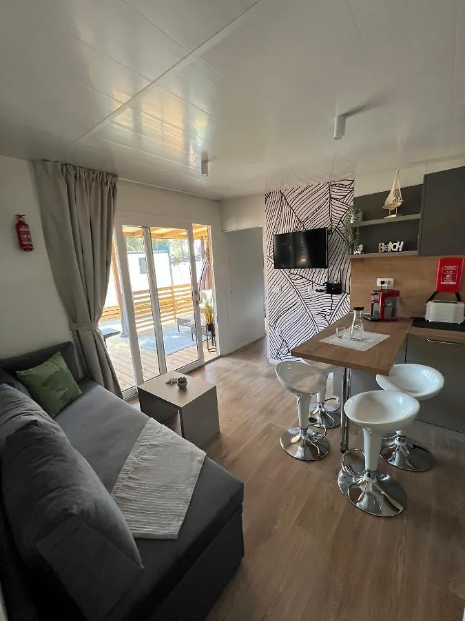 Mobile Home La Vida Biograd Na Moru Campsite